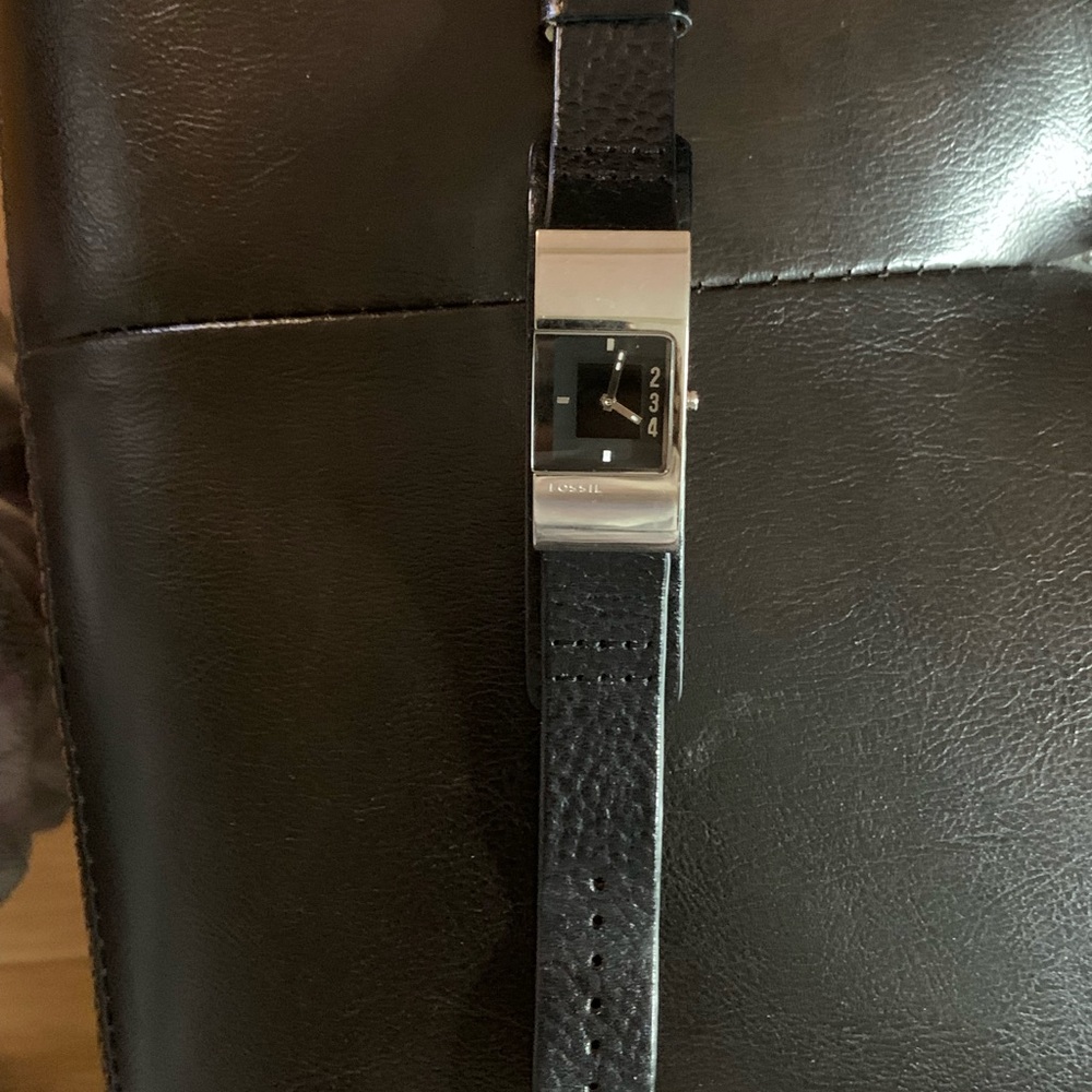 Black Fossil Watch